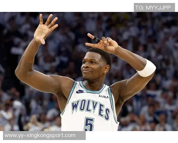 爱德华兹作为球队核心在关键时刻应勇于承担责任不可消失